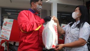 Tidak Bisa Belanja Saat PPKM? SAPA Alfamart Saja