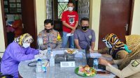Anggota Polsek Jampangtengah Disuntik Vaksin