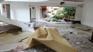 Rumah Mewah di Jakbar jadi Puing-puing, Material Dibongkar dan Dicuri