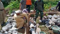 Dimakan Usia, Pos Koramil Gegerbitung Dihancurkan