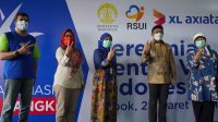 Menkominfo Tinjau “Sentra Vaksin Indonesia Bangkit” Sudah Suntik Vaksin ke 5.700 Warga