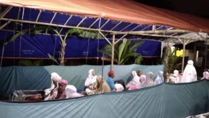 Warga di Ciomas Bangun Musala Dadakan Biar Bisa Salat Tarawih Berjamaah