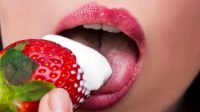 Uhlala! 3 Makanan Ini Bisa Dimainkan Saat Berhubungan Seks