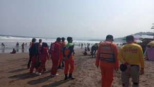 Tiga Tempat Wisata Sukabumi Dipadati Wisatawan, PMI Kabupaten Sukabumi Lakukan Ini