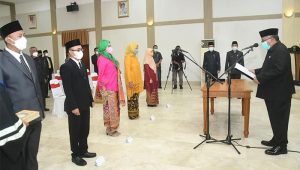 Bupati Sukabumi Lantik Dua Direksi BUMD dan Tiga Dewan Pengawas Perumda