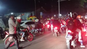 Jalan Diblokade Pemudik, Penyekatan di Bekasi Akhirnya Dibuka Polisi, Begini Kondisinya