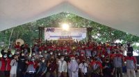 JNE Palabuhanratu Ajak Anak Yatim Belanja dan Buka Puasa Bersama