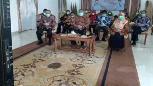 Bupati Marwan Curhat ke Pemprov Soal Banyak Warganya yang Buang Air Besar Sembarangan