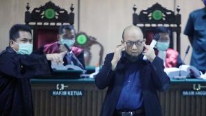 Novel Disingkirkan dari KPK, Firli Cs Wajib Jelaskan ke Publik