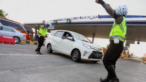 5 Jam Operasi Hari Pertama Penyekatan Mudik, 725 Kendaraan Diputar Balik
