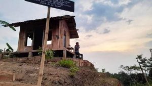 Bukit Cigedud Sepi Pengunjung