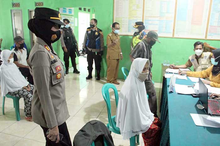 Vaksinasi Desa Warnasari