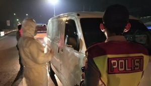 Di Cianjur Wisata Dilarang, Kendaraan Diputar Warga Diminta Sabar