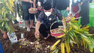 Tokoh Tani Sukabumi, H Maman Istirahat Terakhir di Pemakaman Rahmatan Lilalamin Ciandam