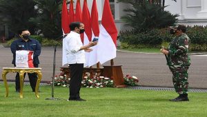 Hari ini Jokowi Bagikan 300 Ribu Paket Obat Covid-19 Ke Masyarakat