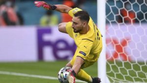 Pahlawan EURO 2020 Donnarumma : selamat tinggal kepada AC Milan