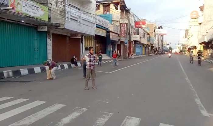 Jalan Ahmad Yani Sepi