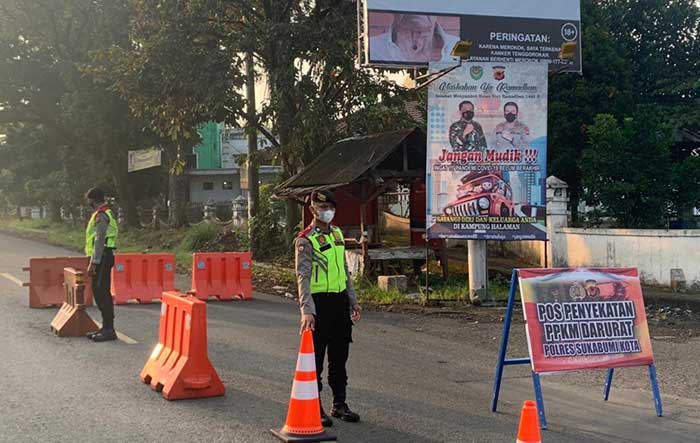 Penyekatan Polres Sukabumi Kota