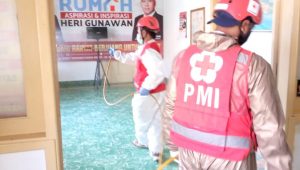 RAI Hergun dan PMI Kota Sukabumi Lakukan Penyemprotan Desinfektan