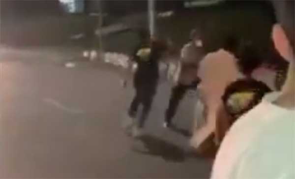 Polisi dikeroyok Geng motor