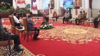 Jokowi Diapit Megawati dan Prabowo, Artinya…
