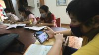 Bantuan Kuota Internet dan UKT Dilanjutkan