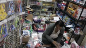 Akibat PPKM Level, 32 Juta UMKM Gulung Tikar, OJK Bilang Begini ?