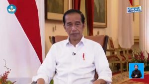 Jokowi Perpanjang PPKM sampai 6 September, Sebagian Daerah Turun Level