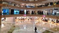 Luhut Sebut Mall Dibuka, Pengamat : Karyawannya Sudah Pulang Kampung Pak