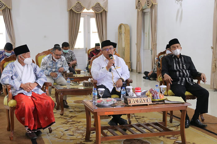 Bupati Sukabumi Marwan Hamami