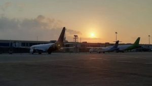 Pesawat Rute Jakarta–Batam Mendarat Darurat di Bandara Palembang, Ini Penyebabnya