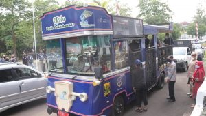 Tidak Mau Kalah Sama ‘Sitayo’, Bupati Sukabumi Marwan Kenalkan Mobil ‘Siratu’, Begini Penampakannya