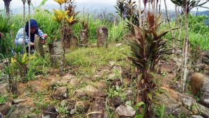 Menolak Keras Pembongkaran Gunung Manglayang, Ada Situs Bersejarah dan Alur Sesar Cimandiri