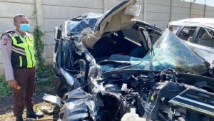Laka Tol Cipali, 4 Tewas 8 Luka, Akibat Pecah Ban