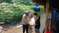 Binmas Polresta Sukabumi Blusukan, Salurkan Sembako