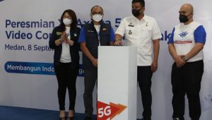 Serentak di Medan, XL Axiata Gelar Sentra Vaksinasi dan Pengenalan Jaringan 5G