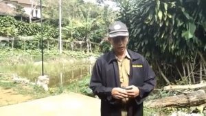 Ada-ada Saja, PNS Kabupaten Sukabumi Pamer Senpi Palsu di YouTube