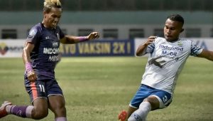 Persib Bandung Terkam Pendekar Cisadane