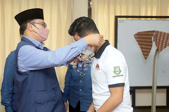 Walikota Sukabumi, Achmad Fahmi