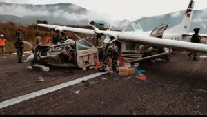 Pesawat Gagal Landing, Pilotnya Tewas