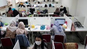 Menkeu Sebut Pinjol Ilegal Catatan Merah Perkembangan Fintech