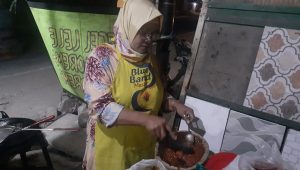 Sekarang Susah Bikin Sambal, Efek Kenaikan Harga Komoditi Cabai