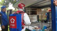 PMI Kota Sukabumi Semprot Desinfektan Lokasi Musibah Tenggelam Situ Danau Batu Karut