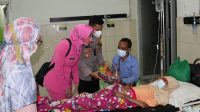 Kapolres Sukabumi dan Istri Datang, Pasien Semringah