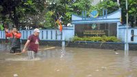 Banjir merendam sebagaian wilayah Kota Sukabumi
