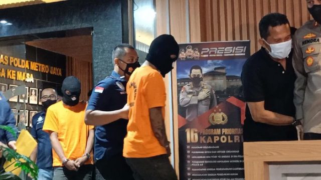Dua-tersangka-mutilasi-di-Bekasi