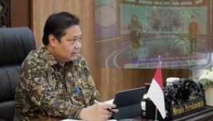 Meski Tetap Waspada, Airlangga Optimistis Ekonomi RI Tumbuh Positif di 2022