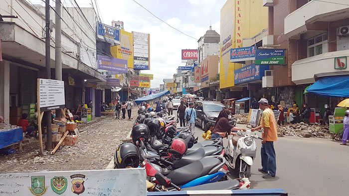 Pendestrian Jalan A Yani Kota Sukabumi