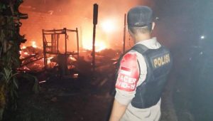 Dua Rumah di Cikeris Purwakarta Rata Terbakar