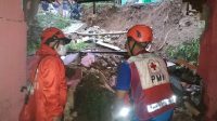 27 Titik Bencana Banjir dan Longsor, PMI Kota Sukabumi Terjunkan Puluhan Relawan